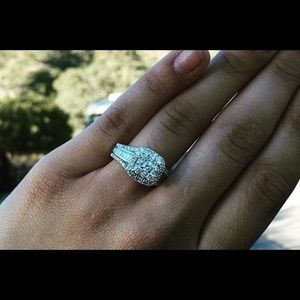 In search of this ring it can be fake